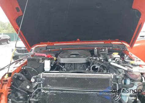 2020 Jeep Wrangler Unlimited Sport S 4X4 z USA, uszkodzony, nr VIN 1C4HJXDN1LW163708